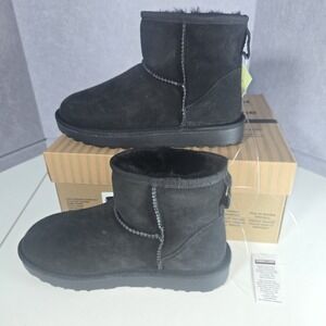 KIRKLAND womens winter ankle boots shoe size 6  black sheepskin upper NEW